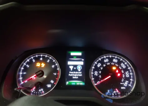 2021 Toyota Rav4 Xle z USA, uszkodzony, nr VIN 2T3P1RFV0MW231033